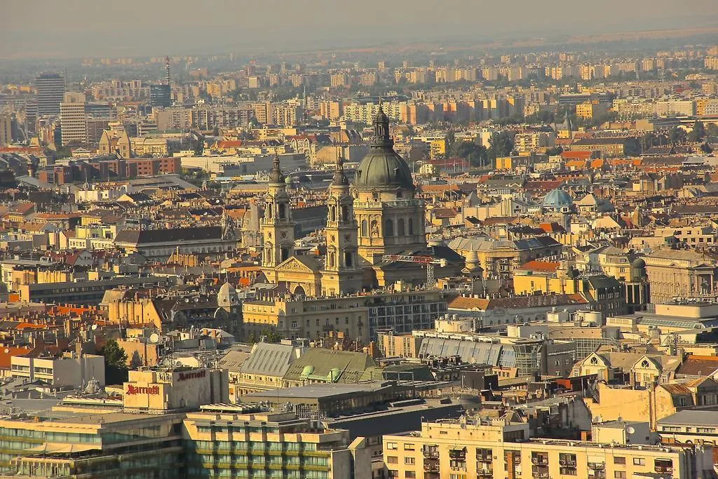 Citihost Karoly Koerut Apartment Budapest