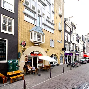 Acostar 2*, Amsterdam Paesi Bassi